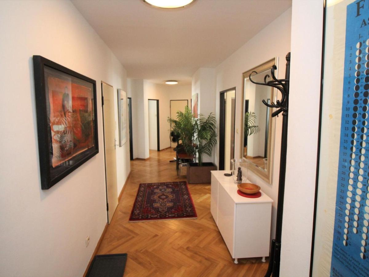 Apartment Opera By Interhome فيينا المظهر الخارجي الصورة